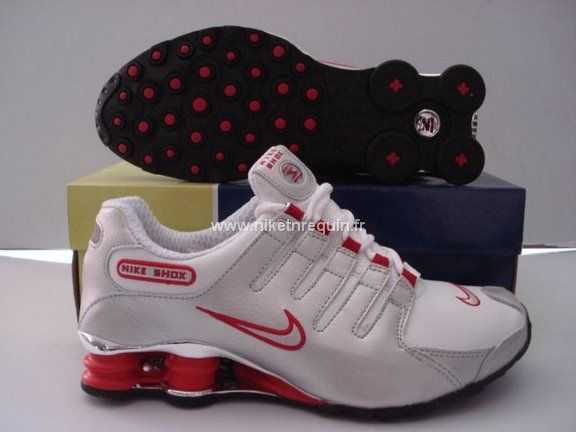 Argentee Et Rouge Chaussures Nike Shox Nz